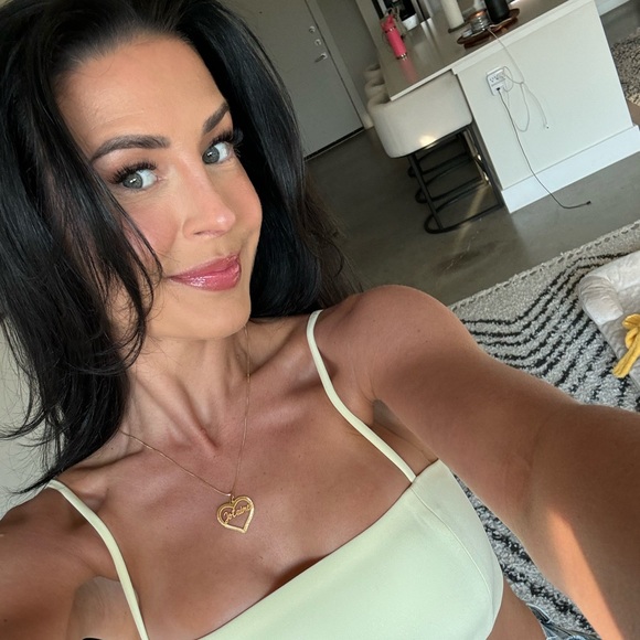 kyliemenna1992